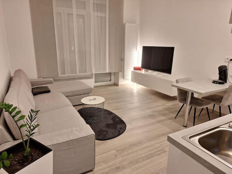 Kleines City Apartment Швайнфурт Екстериор снимка